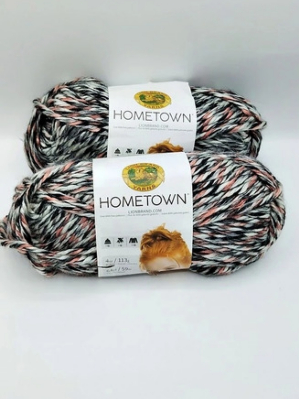 Hometown USA Acrylic Yarn Black & White NWT